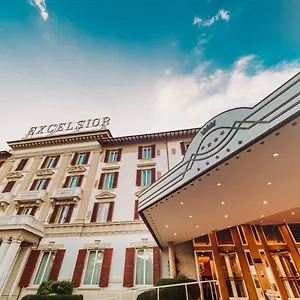 Grand Excelsior Otel